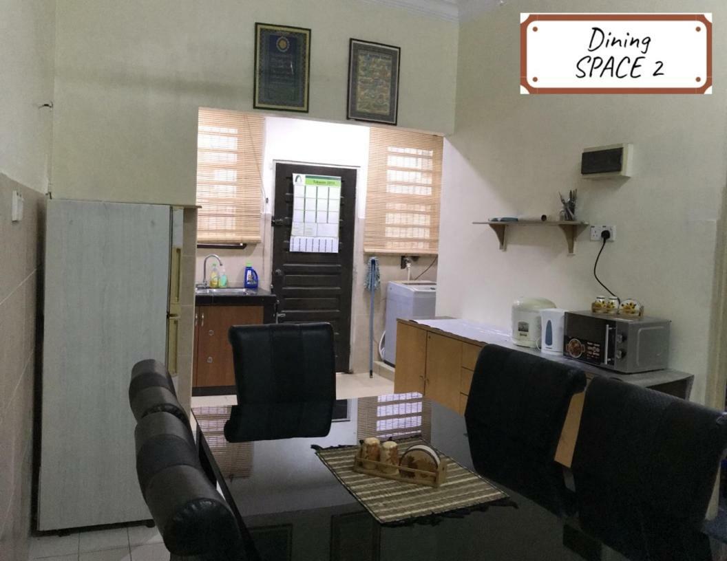 Lepak-Lepak Homestay @Alor Akar Kuantan Exterior photo