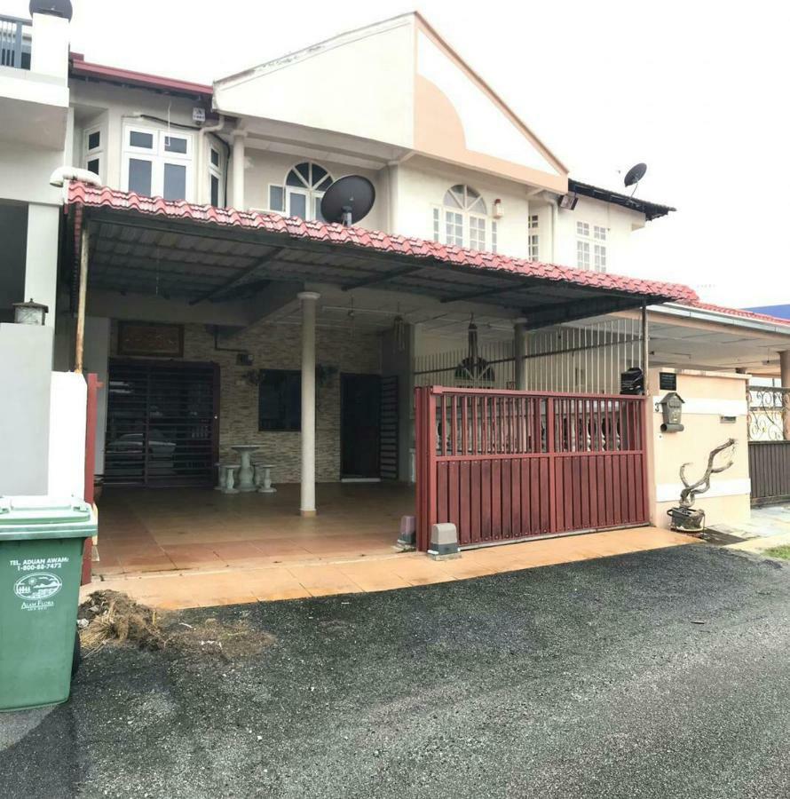 Lepak-Lepak Homestay @Alor Akar Kuantan Exterior photo