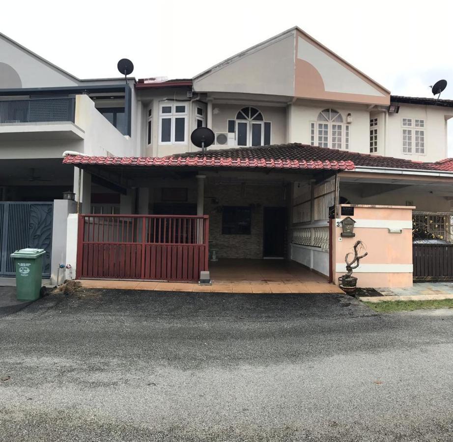 Lepak-Lepak Homestay @Alor Akar Kuantan Exterior photo